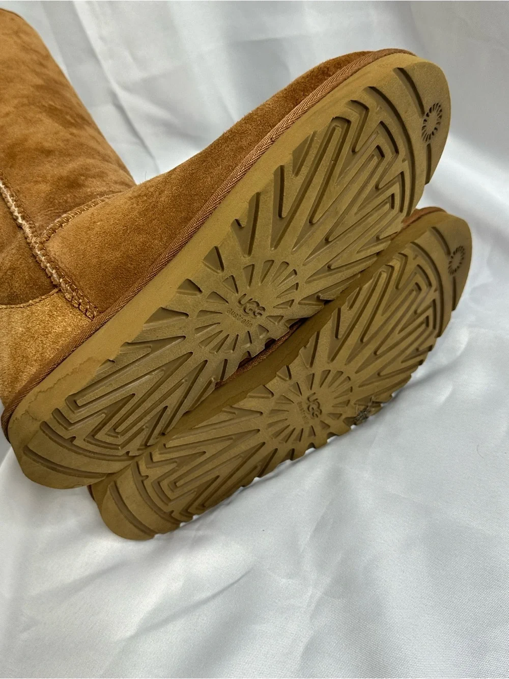 UGG Women's Classic Round Toe II Tall Boots Size 10